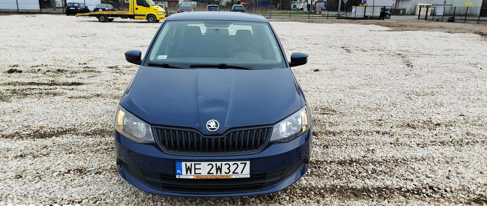 Skoda Fabia cena 18600 przebieg: 211000, rok produkcji 2017 z Warszawa małe 137